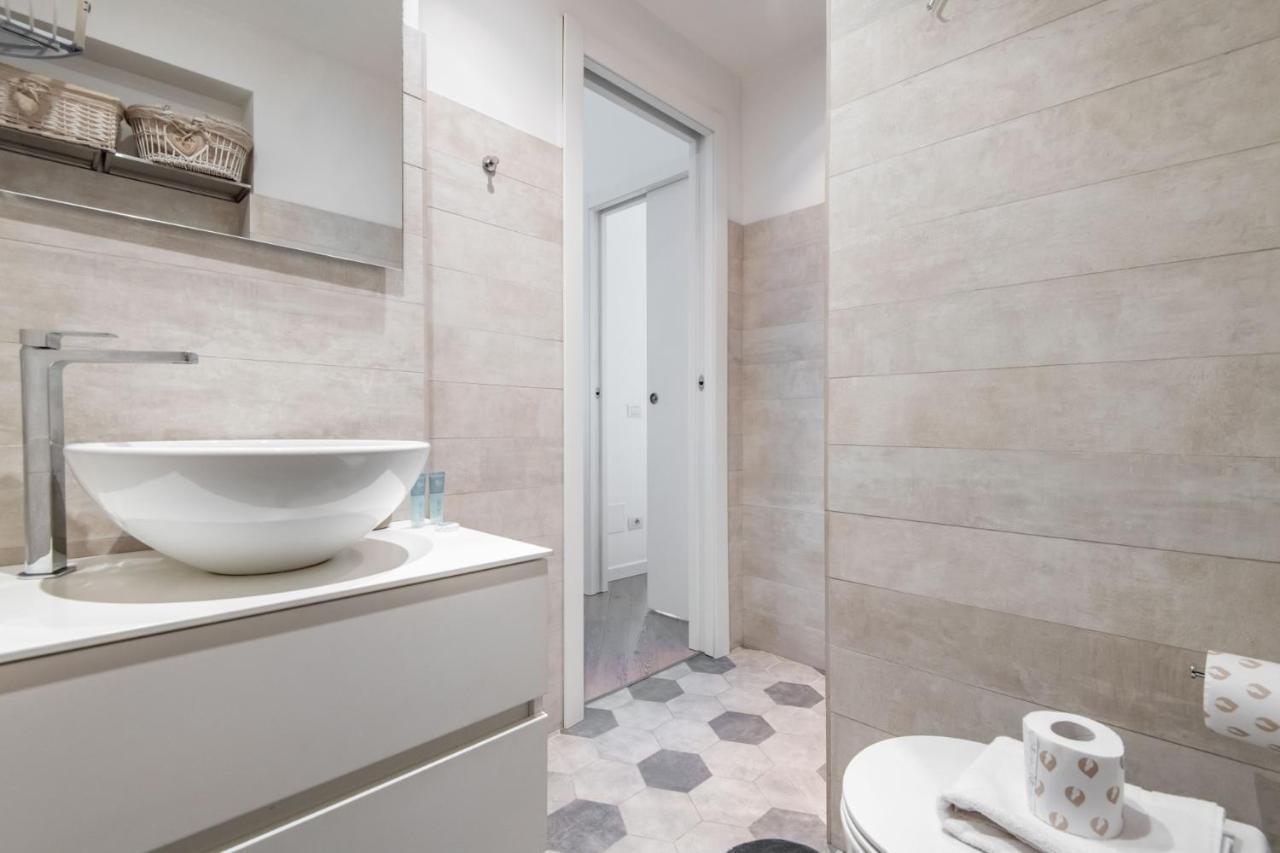 Easylife - Coccole E Comfort - Bilocale Caldo Ed Accogliente A Due Passi Dai Navigli E Metro Verde ミラノ エクステリア 写真