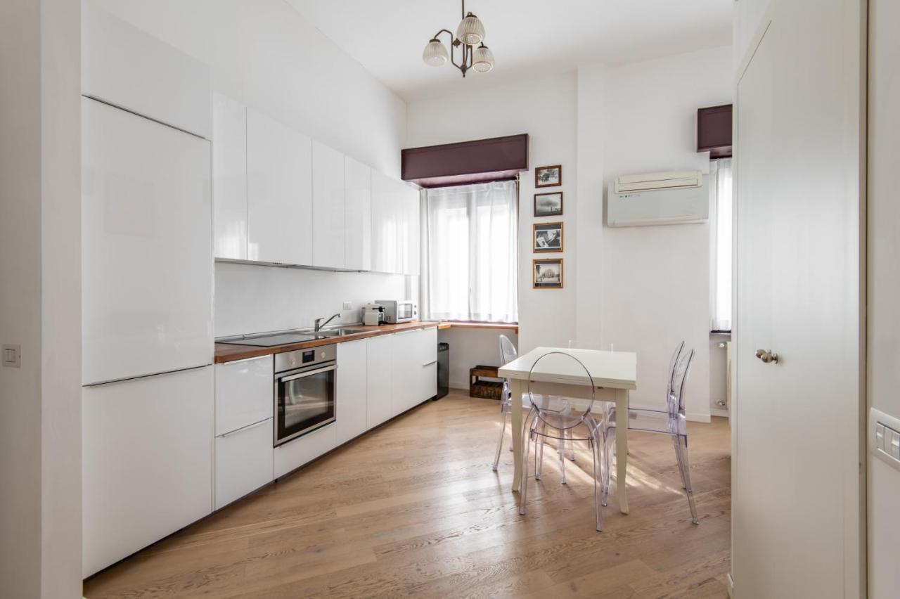 Easylife - Coccole E Comfort - Bilocale Caldo Ed Accogliente A Due Passi Dai Navigli E Metro Verde ミラノ エクステリア 写真