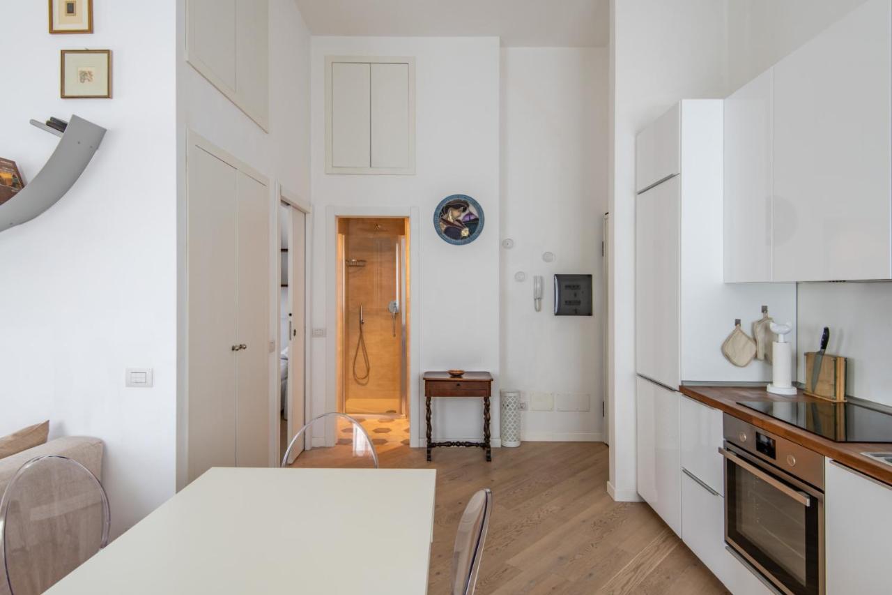 Easylife - Coccole E Comfort - Bilocale Caldo Ed Accogliente A Due Passi Dai Navigli E Metro Verde ミラノ エクステリア 写真