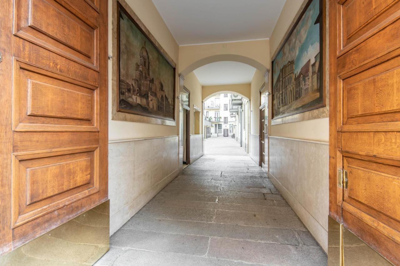 Easylife - Coccole E Comfort - Bilocale Caldo Ed Accogliente A Due Passi Dai Navigli E Metro Verde ミラノ エクステリア 写真