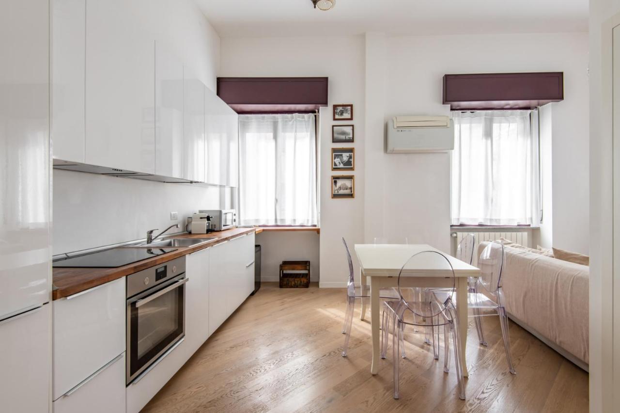 Easylife - Coccole E Comfort - Bilocale Caldo Ed Accogliente A Due Passi Dai Navigli E Metro Verde ミラノ エクステリア 写真