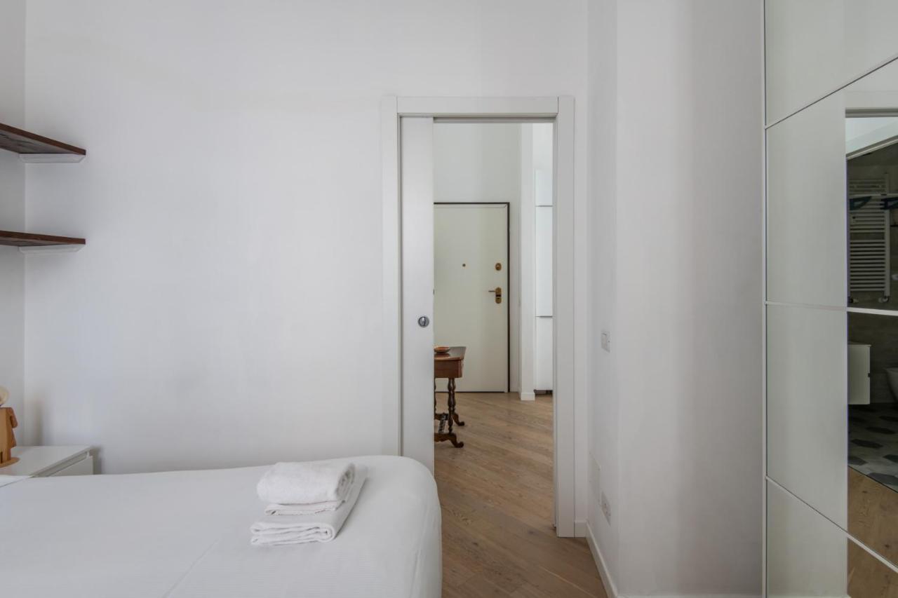 Easylife - Coccole E Comfort - Bilocale Caldo Ed Accogliente A Due Passi Dai Navigli E Metro Verde ミラノ エクステリア 写真